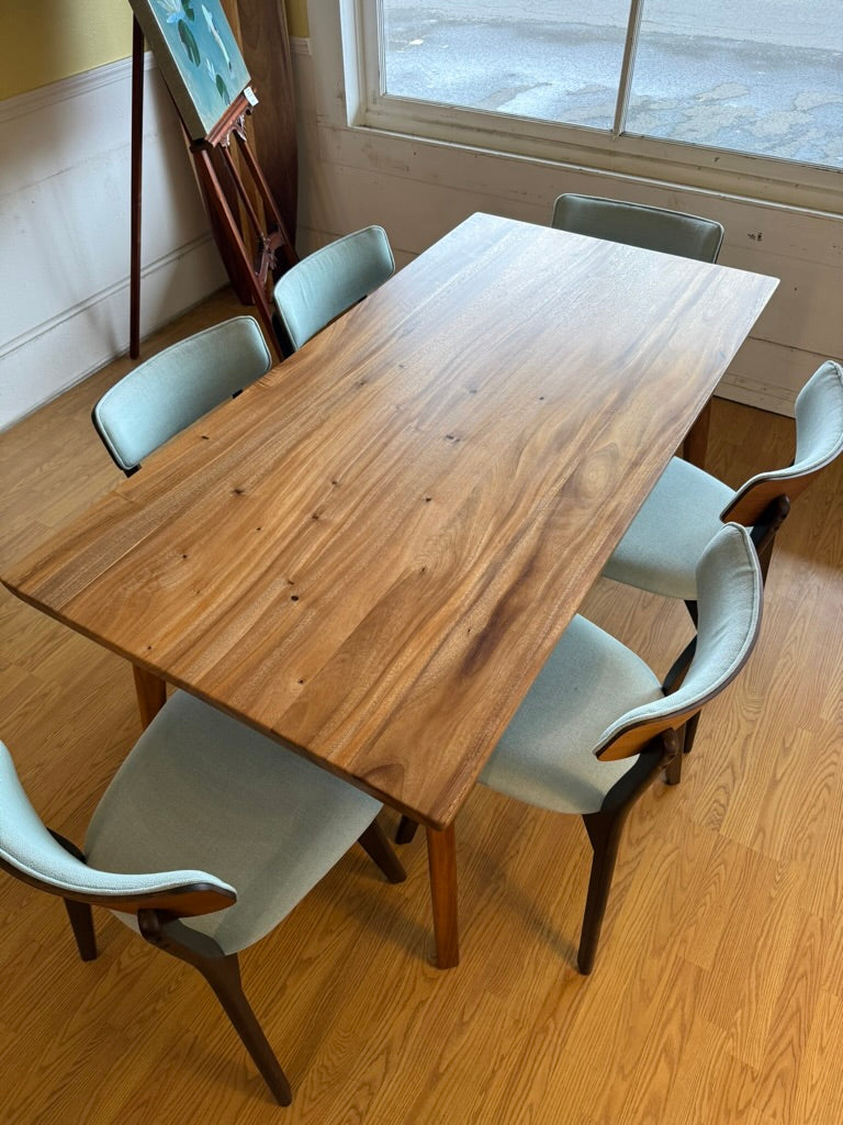 Monkeypod Dining Table (6 top)
