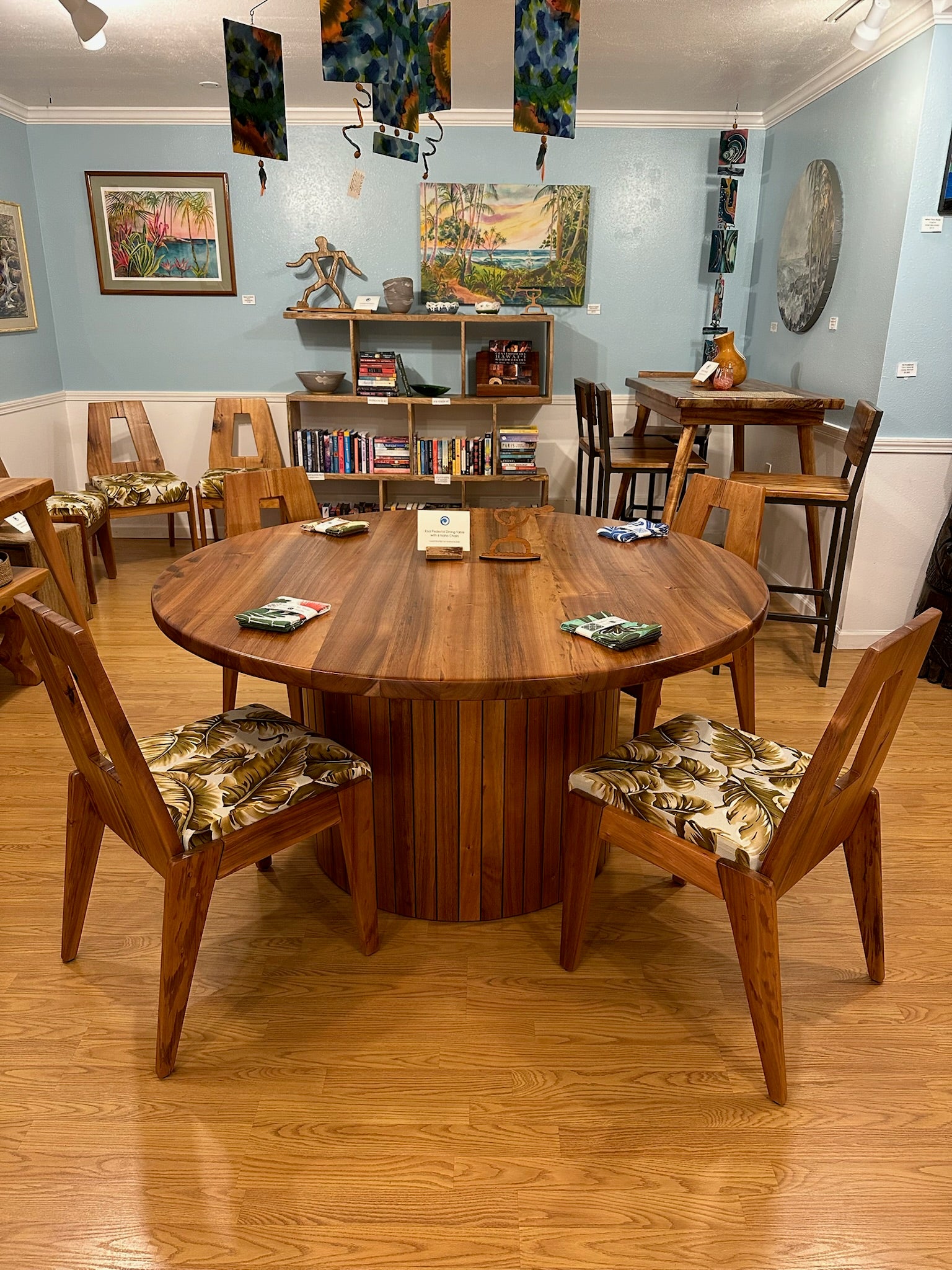 Hawaiian Koa Pedestal table (set)